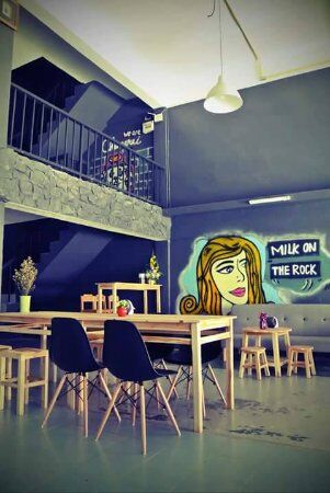 Norn Nung Len Cafe'&Hostel